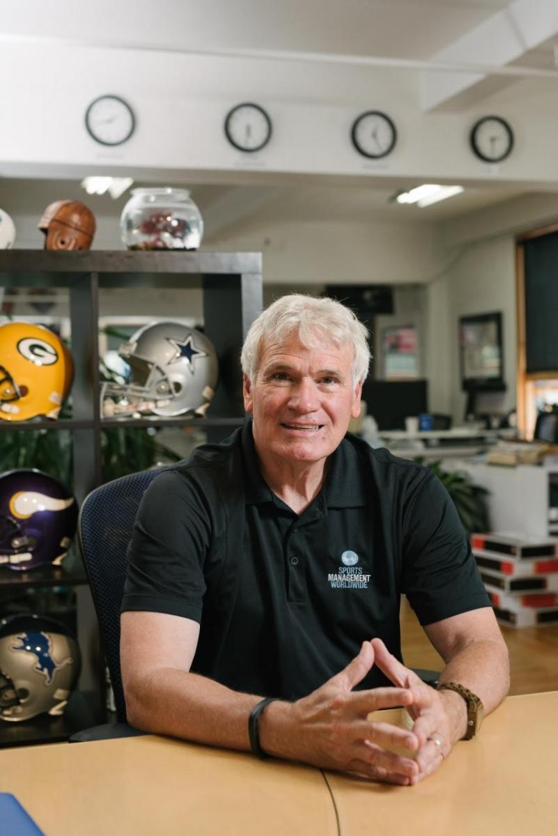 nfl agent dr. lynn lashbrook athlete management online course